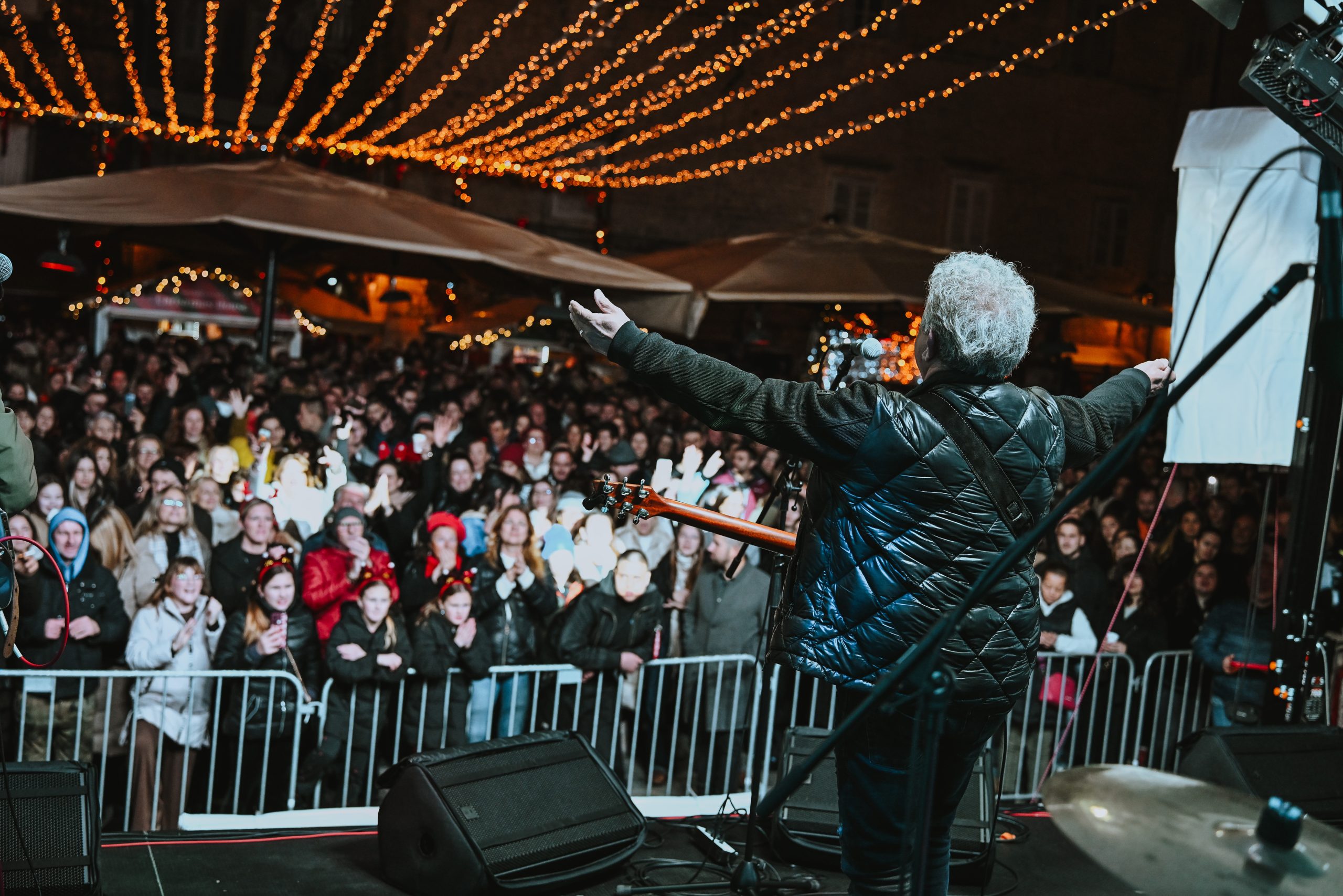 Zimska Adventura u Trogiru: od vrhunske zabavne glazbe do dječjih programa – za svakoga ponešto