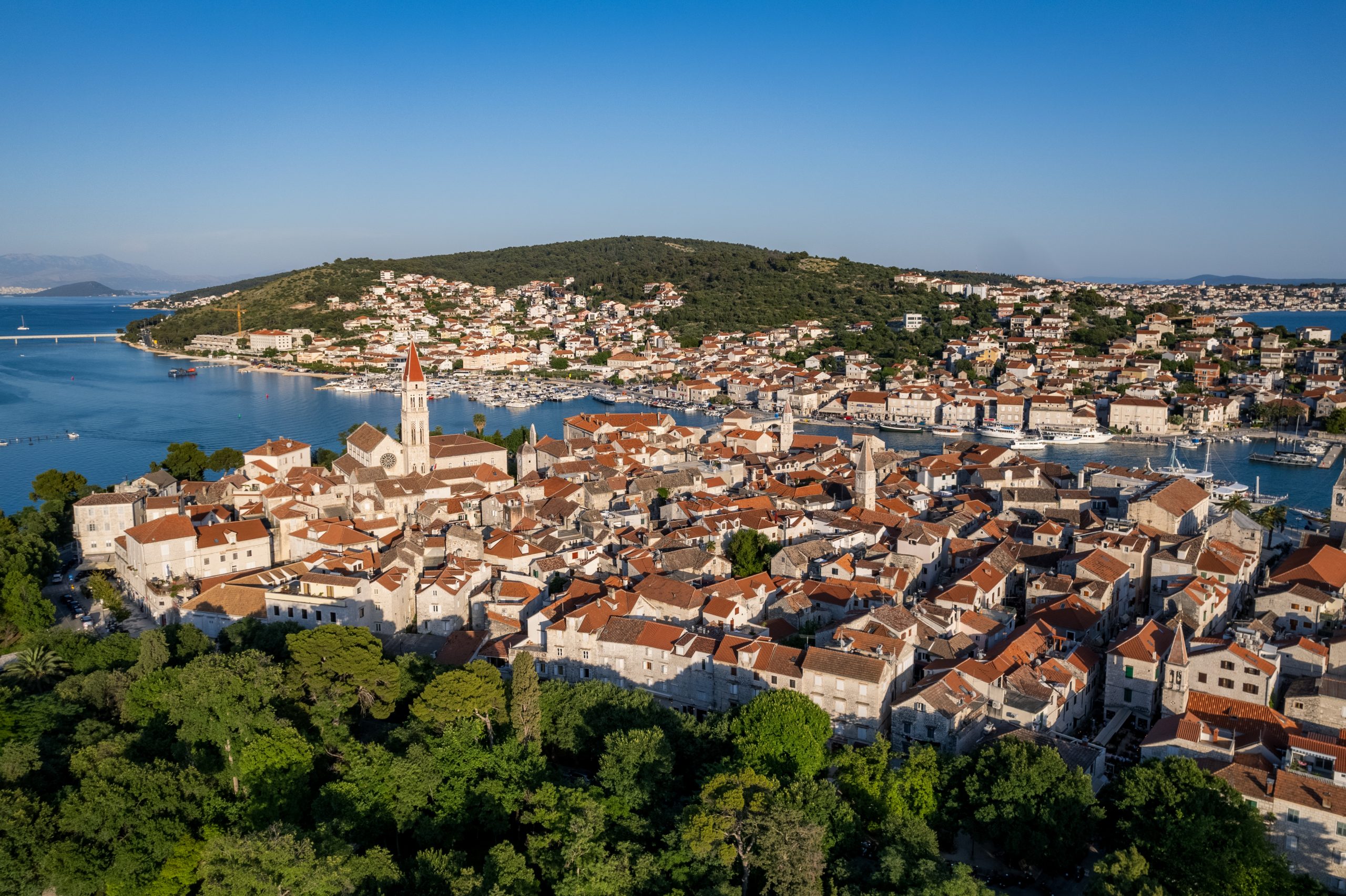 Turistički rezultati za veljaču 2026. u Trogiru